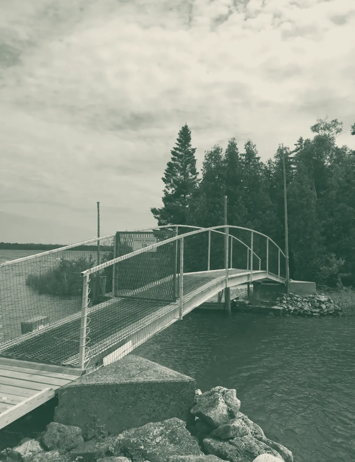 The footbridge to the island, duotone